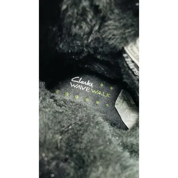 •Clarks Winter Boots Wave Walk Leather Faux Fur Insulated Waterproof 9.5 - Picture 9 of 10